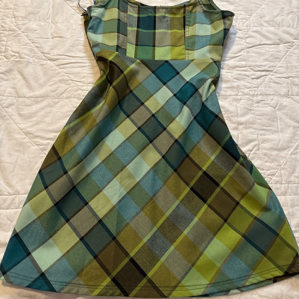 Urban outfitters keya plaid hook and eye mini dress, size small petite.